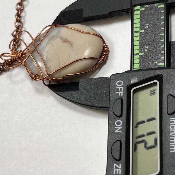 Handmade Wire Wrapped agate oval cabochon Stone Necklace Pendant - Picture 3 of 3